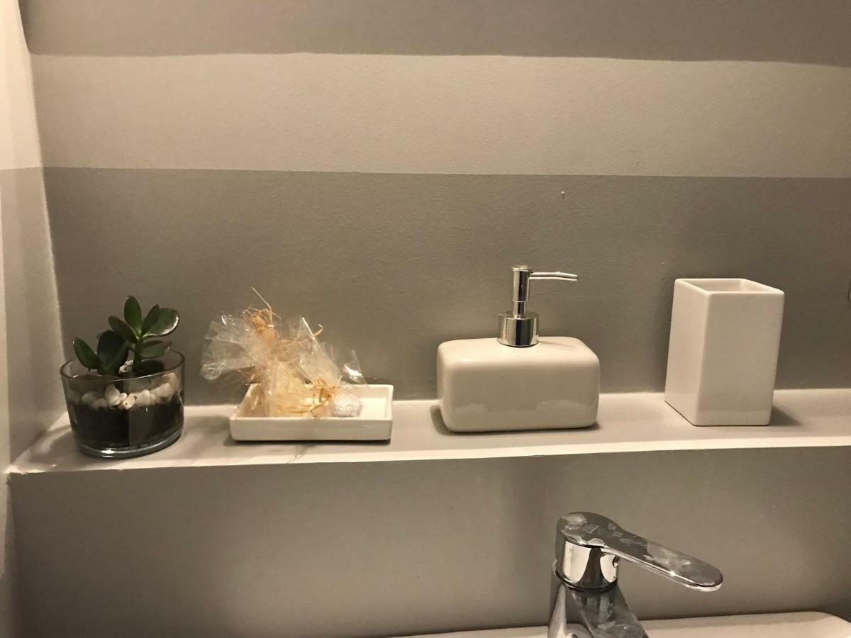 B&B Questa Casa Non E'Un Albergo Palermo Exteriér fotografie