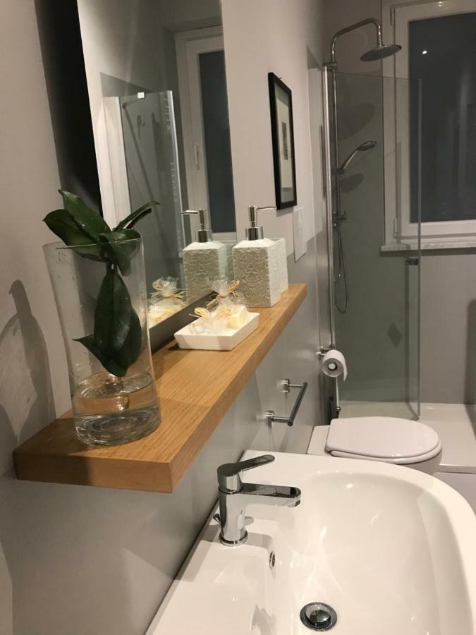B&B Questa Casa Non E'Un Albergo Palermo Exteriér fotografie